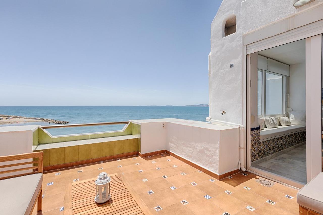 Front Sea View Apartment Estepona Exterior photo